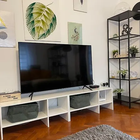 Central Park Apartament *